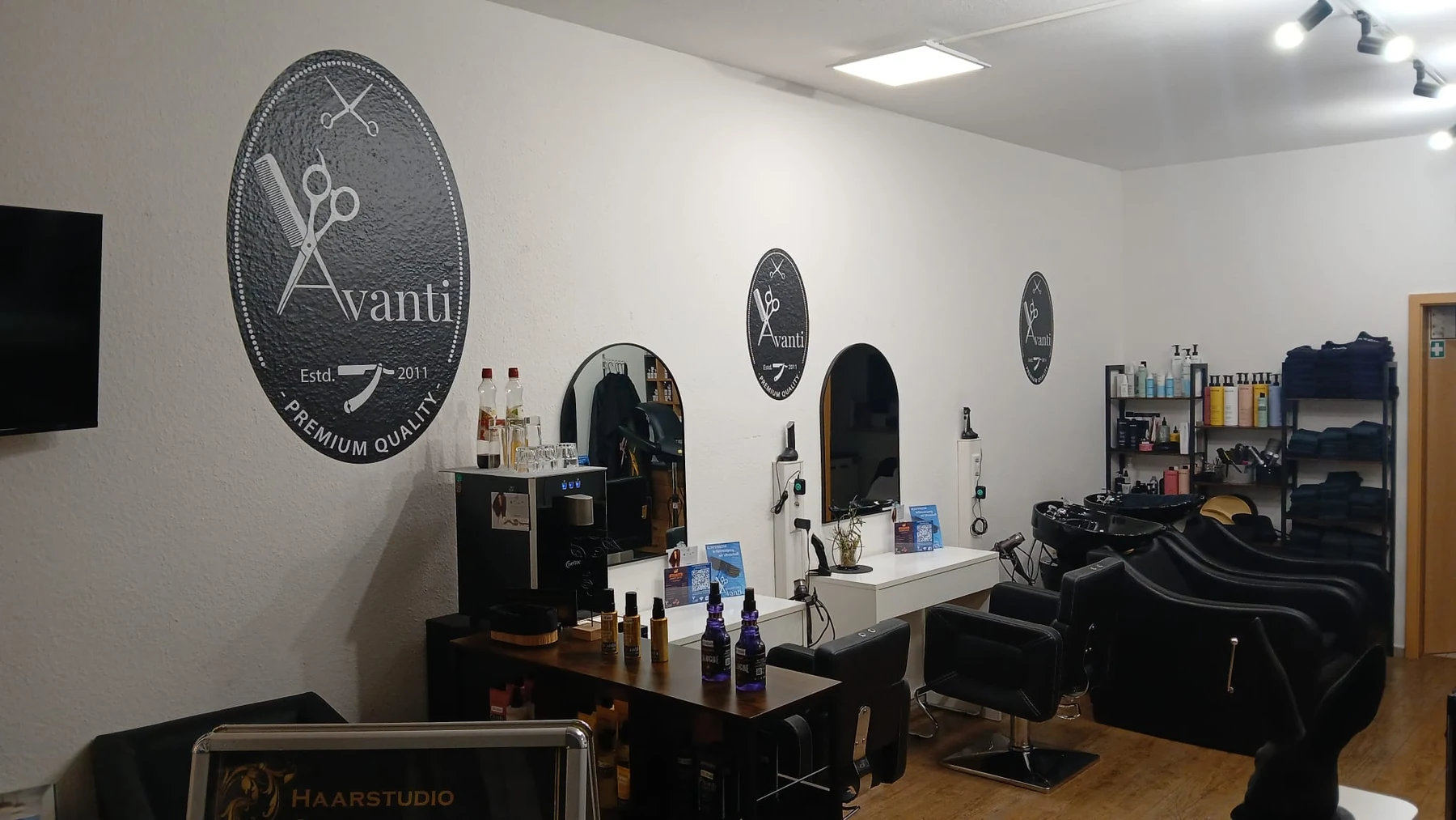 Innenansicht des Avanti Haarstudios